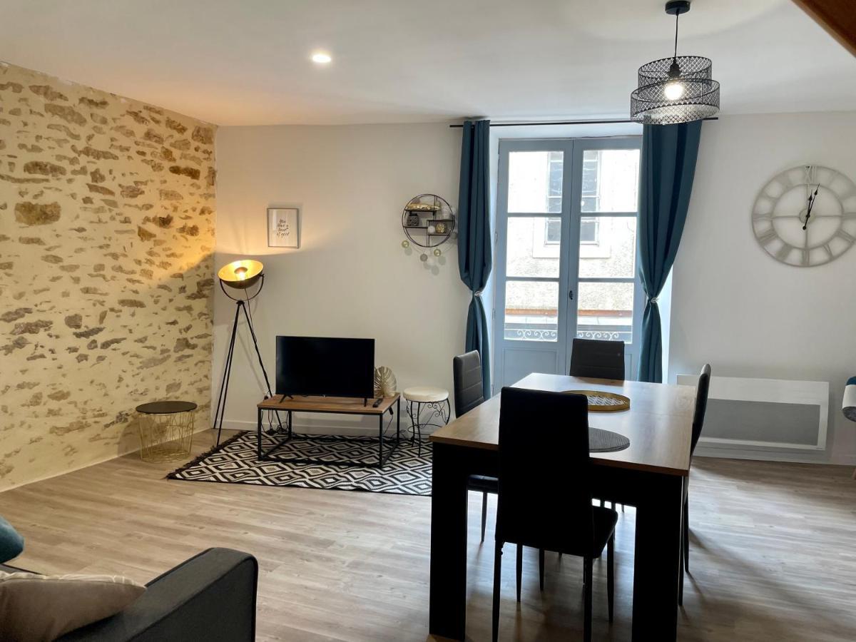 Au Charme De Sarlat Apartment Exterior photo